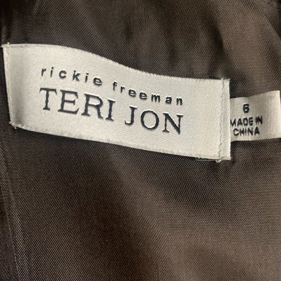 Rickie Freeman Teri Jon Dress👗⛄️❄️🎁 - Picture 3 of 5